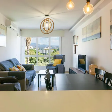 Sea Breeze Getaway Apartment Malaga