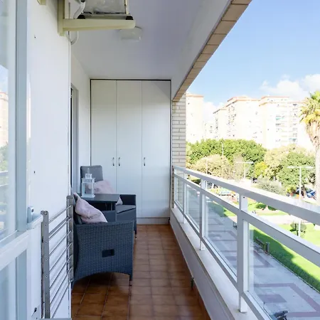 Sea Breeze Getaway Apartment *